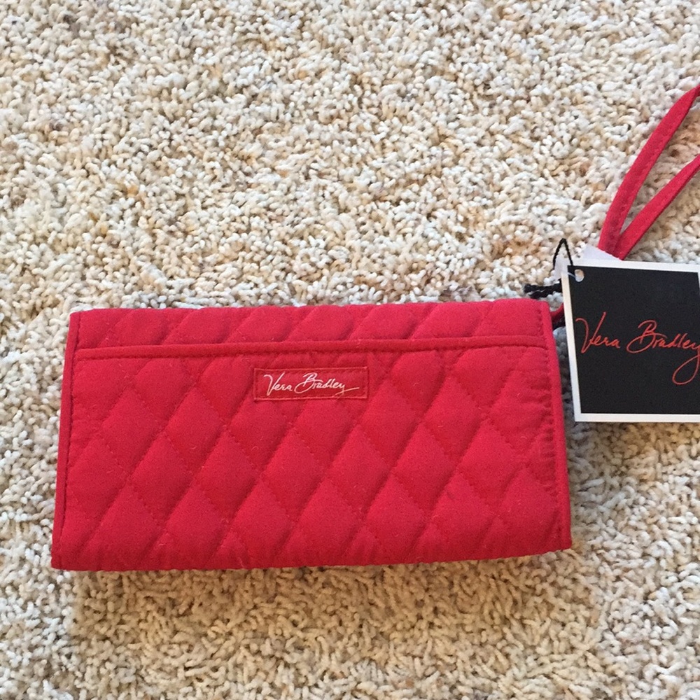 ❤️ NWT RED VERA BRADLEY WRISTLET WALLET!